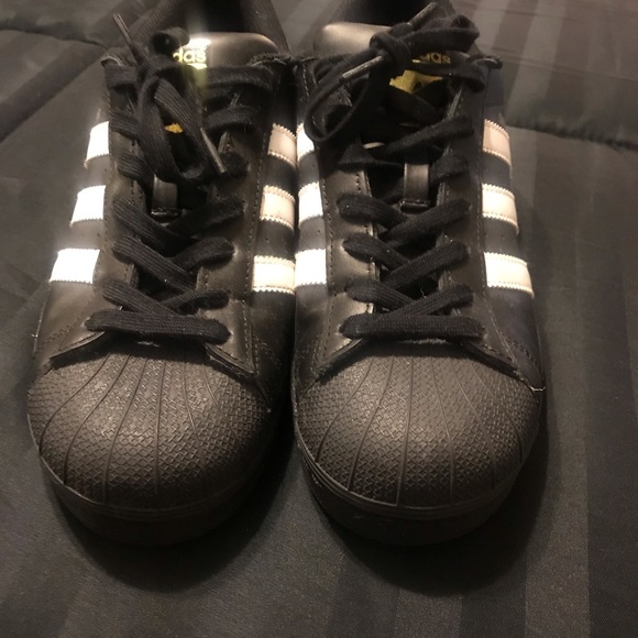 Superstar Shell Toes - Picture 3 of 4